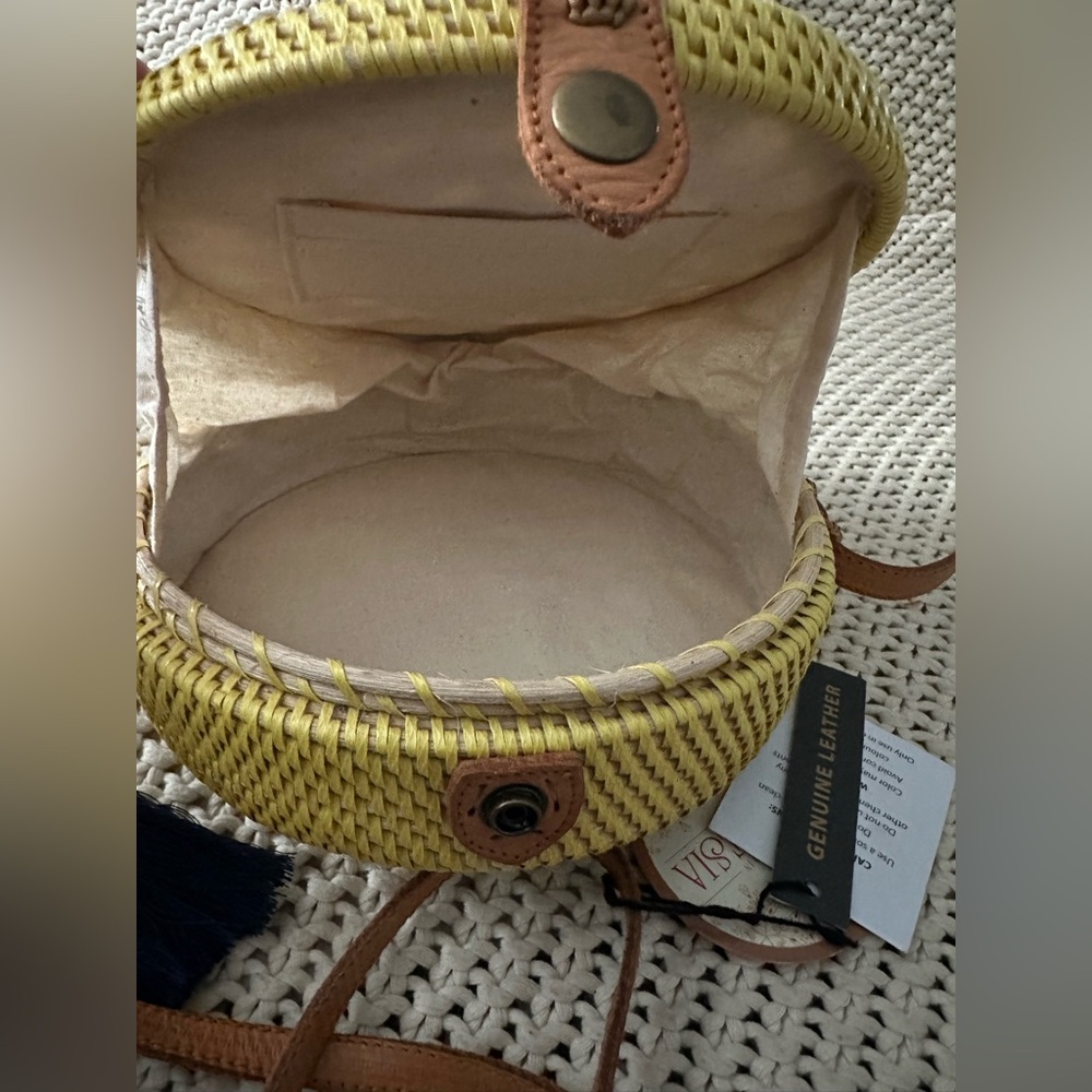 NEW Indonesian Handwoven Rattan & Leather Crossbody Bag 2.5”x8”,  50” Strap Boho - Picture 3 of 7